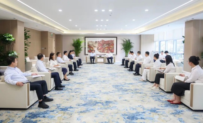赴陕文投集团.jpg